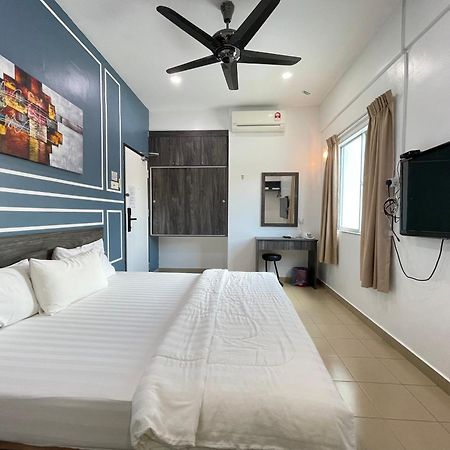 Mr Homestay Hotelstyle Room Teluk Intan Eksteriør billede
