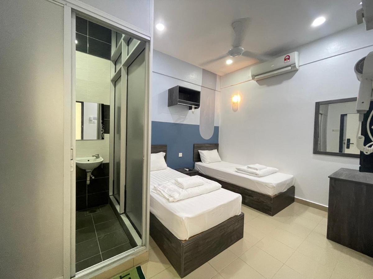 Mr Homestay Hotelstyle Room Teluk Intan Eksteriør billede